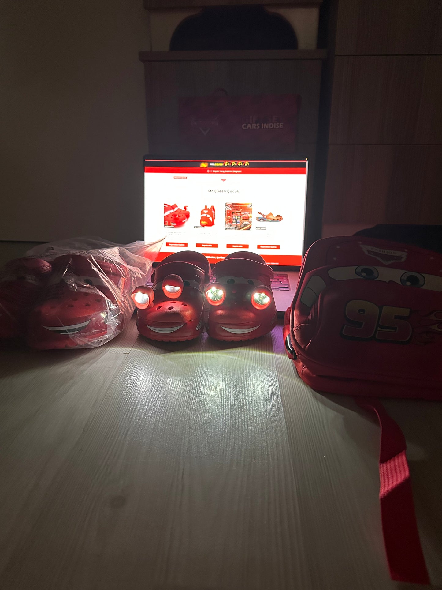 Şimşek McQueen Çocuk Sırt Çantası